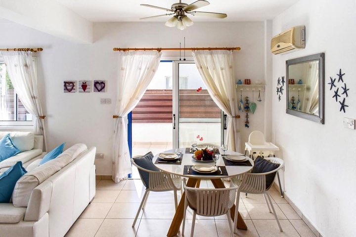 Protaras Two Bedroom Villa Charlotte Protaras Two Bedroom Villa Charlotte dining area